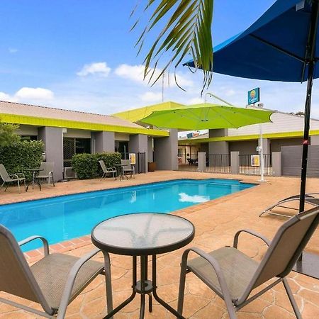 Comfort Inn On Main Hervey Bay Exteriör bild