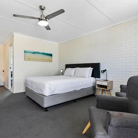 Comfort Inn On Main Hervey Bay Exteriör bild