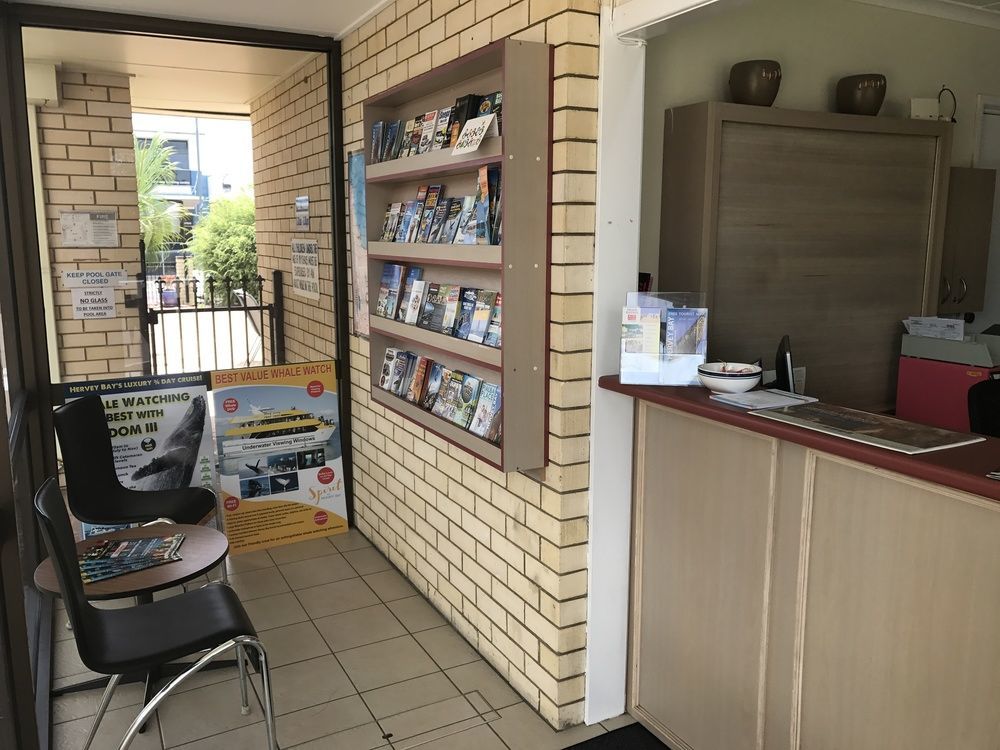 Comfort Inn On Main Hervey Bay Exteriör bild